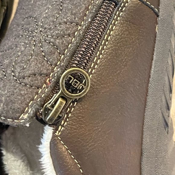 JBU by JAMBU Memory Foam Zip Detail Outside/Inside Slip On Slipper Women's - Picture 7 of 12